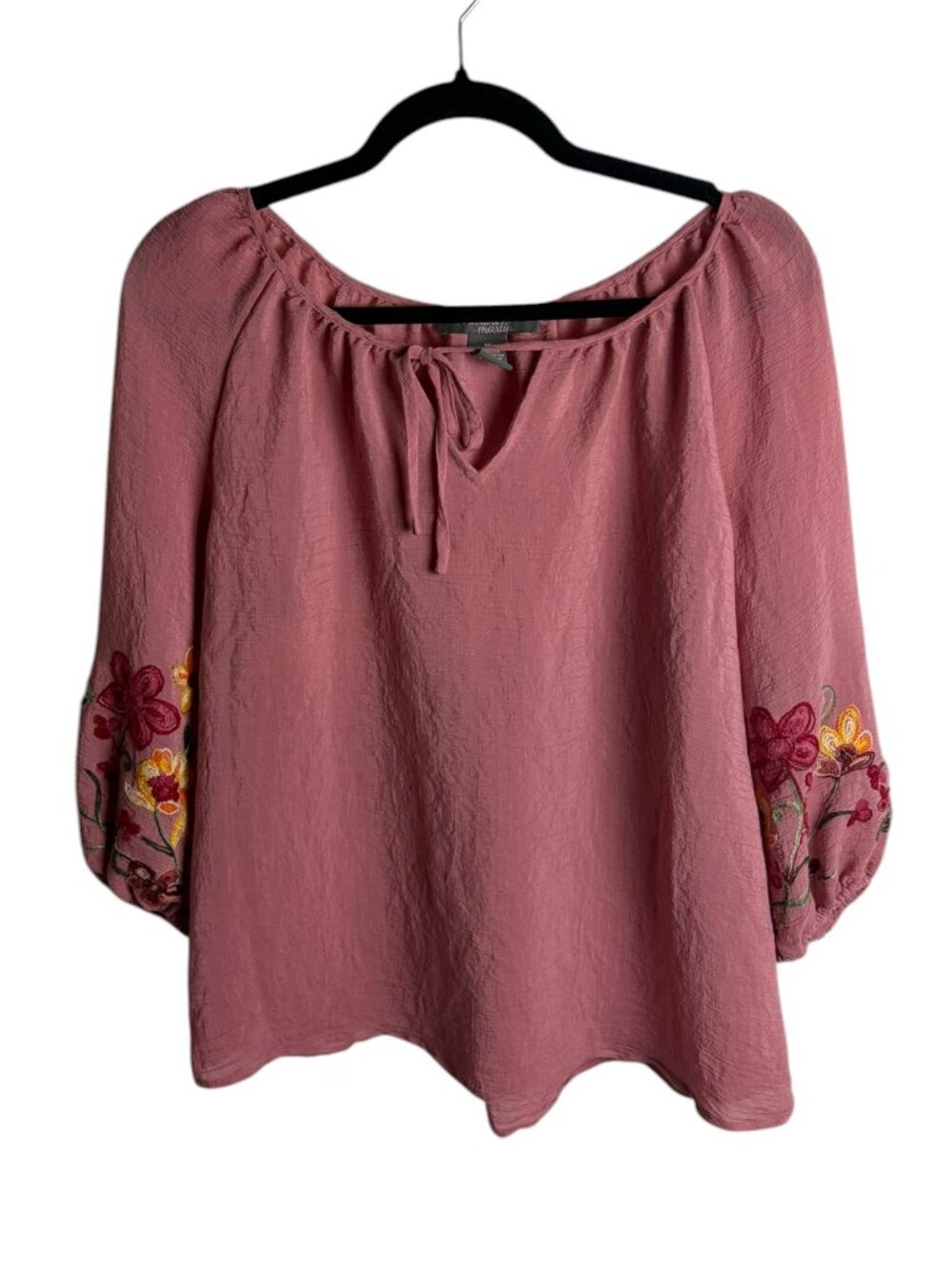 Olivia & Martin Size M Peasant Blouse Top Embroidered Mauve Pink Flowy Boho